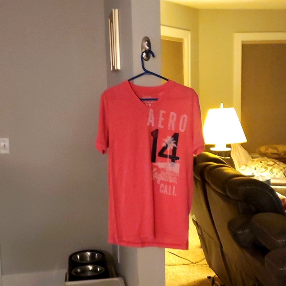 Aeropostale 14 Laquina Cali. Pink Short Sleeves T-Shirt